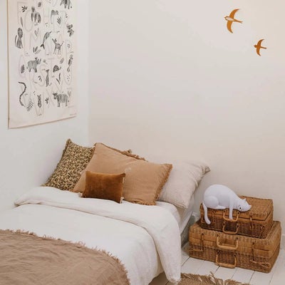 Rose In April Georges Katzen-Lampe, wei&szlig;