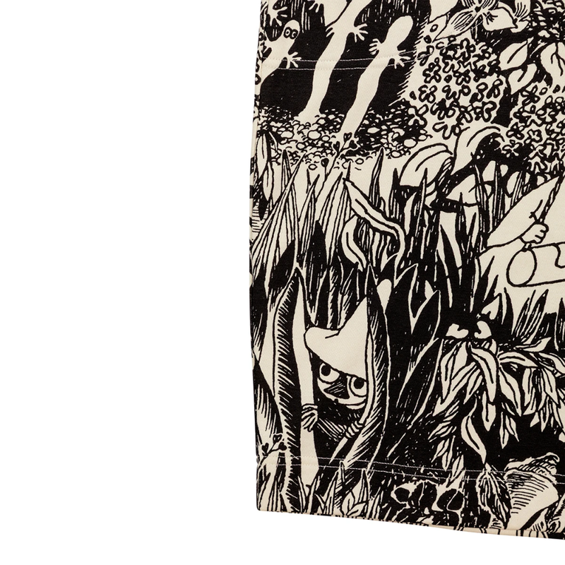 Rubiini Kaisu Kapuzenkleid, Kitt