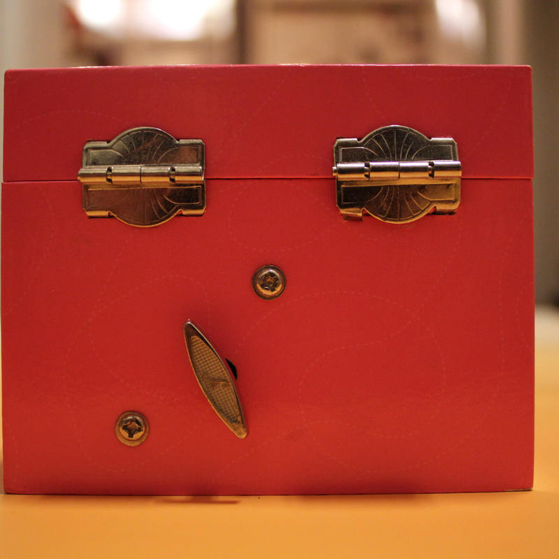 GEBRAUCHT Kleine My Spieluhr, Ankleidepuppen-Design