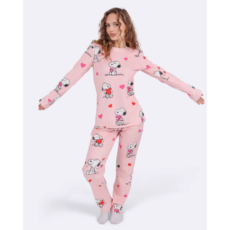 Snoopy Hearts Velvet-Pyjama (f&auml;llt klein aus)