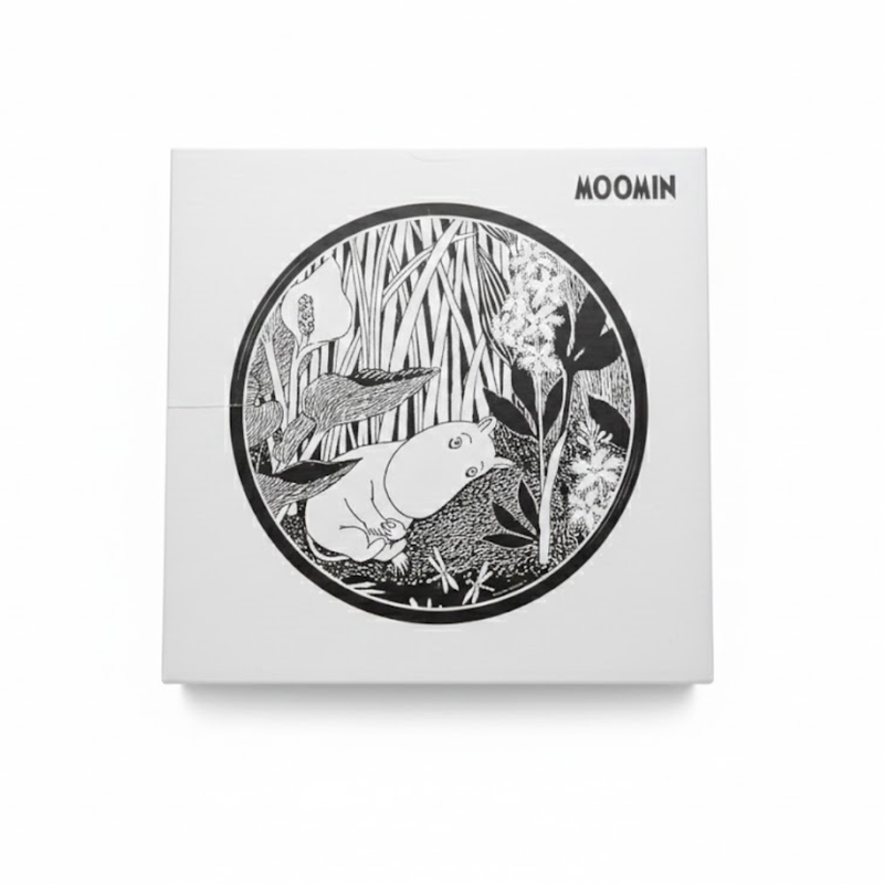 Mumintroll tr&auml;umt Wanduhr von Saurum Oy